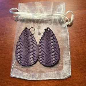 Nickel and Suede Purple Teardrop Leather Earrings- Size small